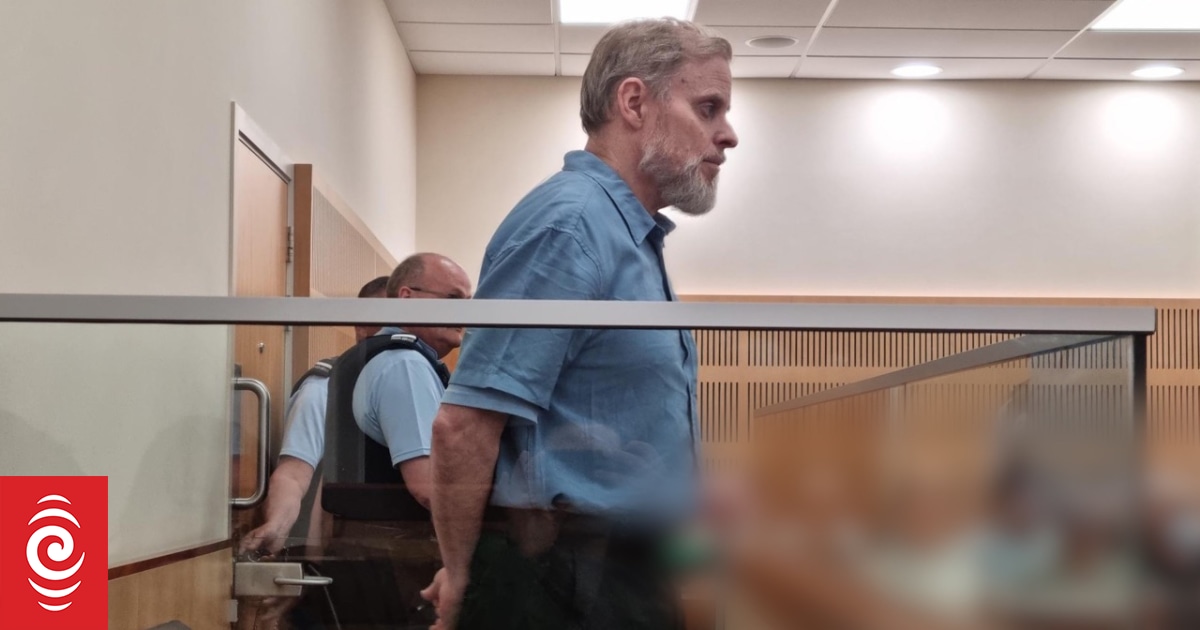 Trial for man accused of sexual offending against Gloriavale children gets underway - Vimarsana News