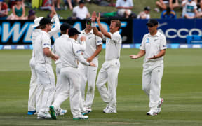 Neil Wagner and Black Caps celebrate a wicket against Sri Lanka in 2014.