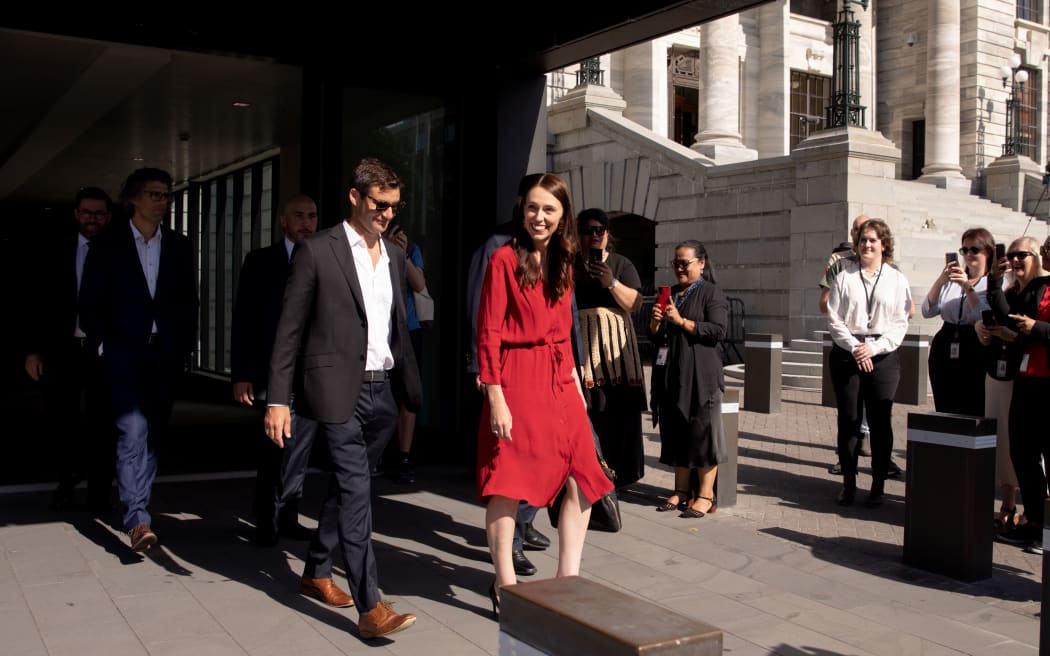 Crowds applaud outgoing PM Jacinda Ardern as she leaves parliament for the final time as Prime Minister