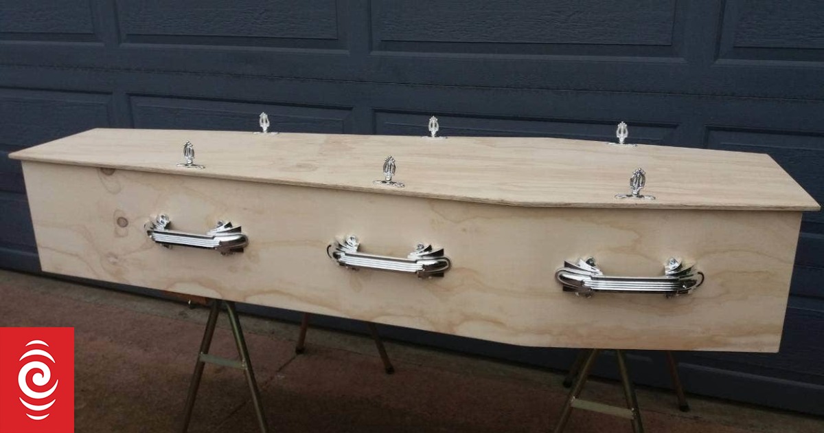 Faulty funeral cremator saw neighbours 'enveloped by smoke and ashes of bodies' - Vimarsana News