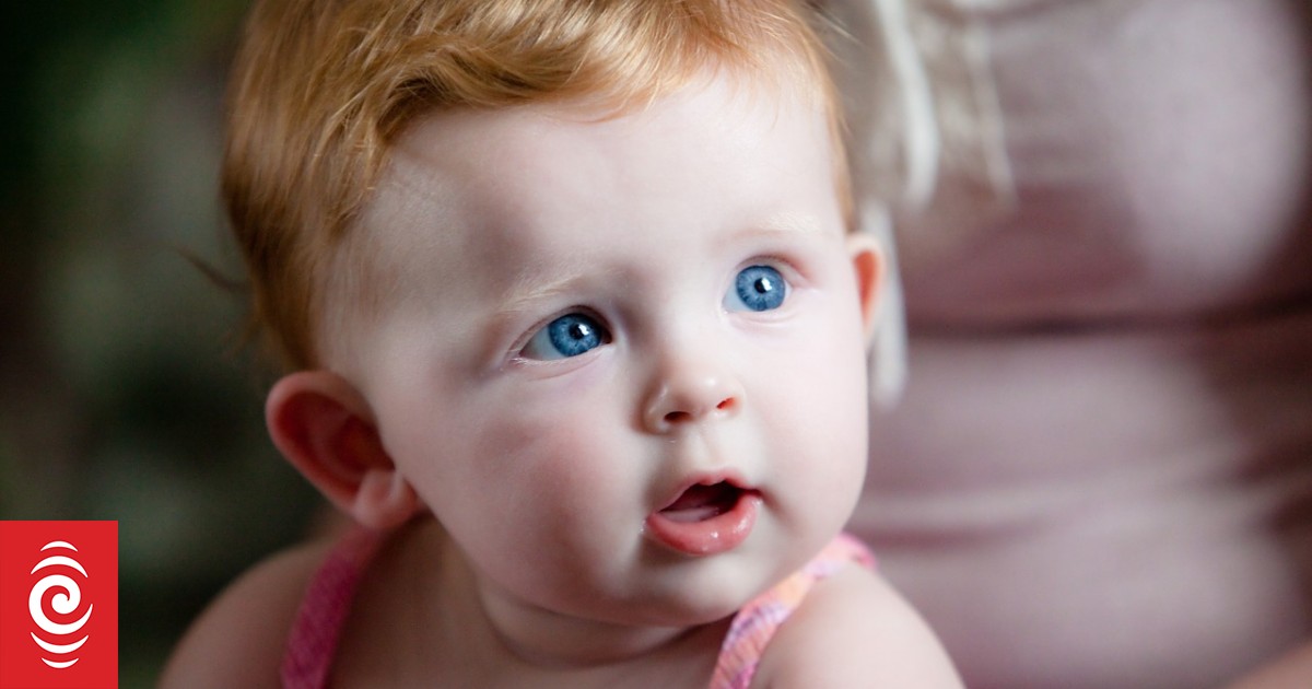 Are redheads with blue eyes going extinct? | RNZ