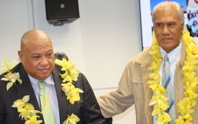 Tongan Noble MP Lord Vaea, (left), and PM 'Akilisi Pohiva.