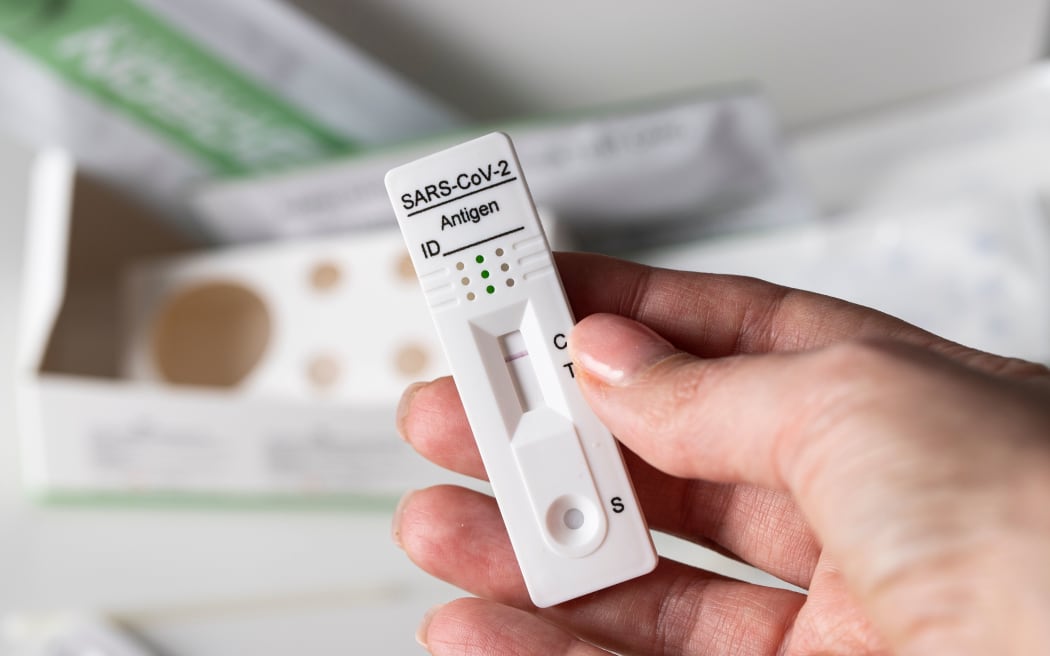 Covid19 Home testing may miss 50 of positive cases epidemiologist