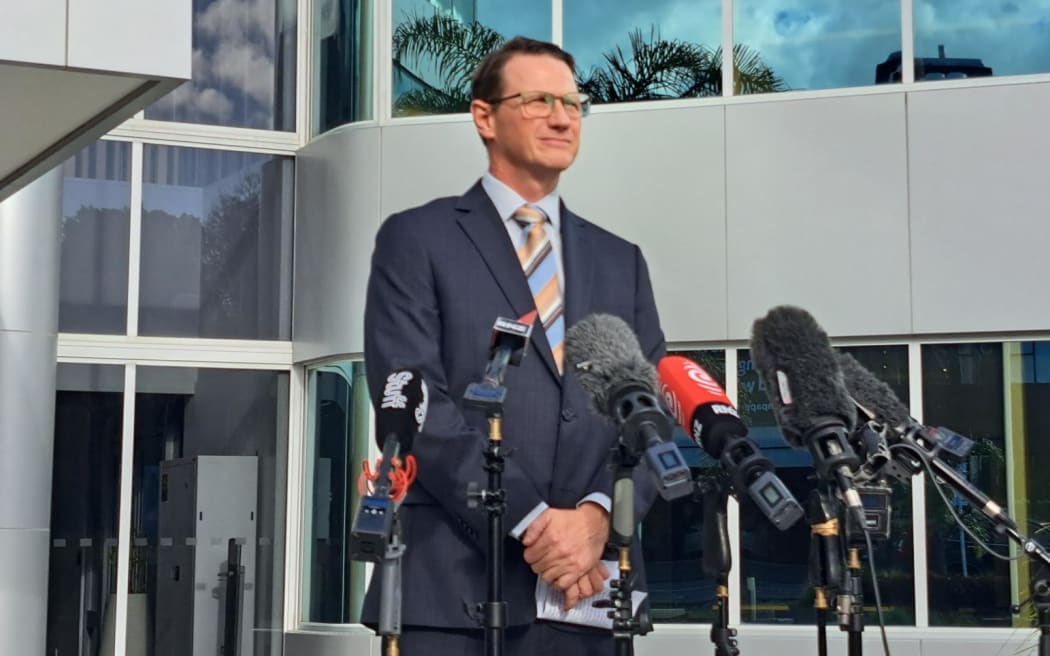 Detective Senior Sergeant Martin Friend speaks to media outside the Auckland Central Police Station following a road rage incident which saw a 15-year-old female shot through a vehicle on 16 May, 2023.