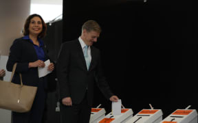 Bill English and wife Mary voting on 21 September.