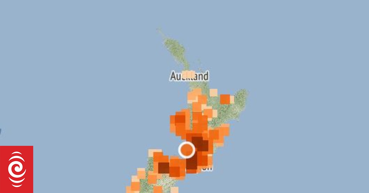 Magnitude 6.1 earthquake hits north-west of Paraparaumu