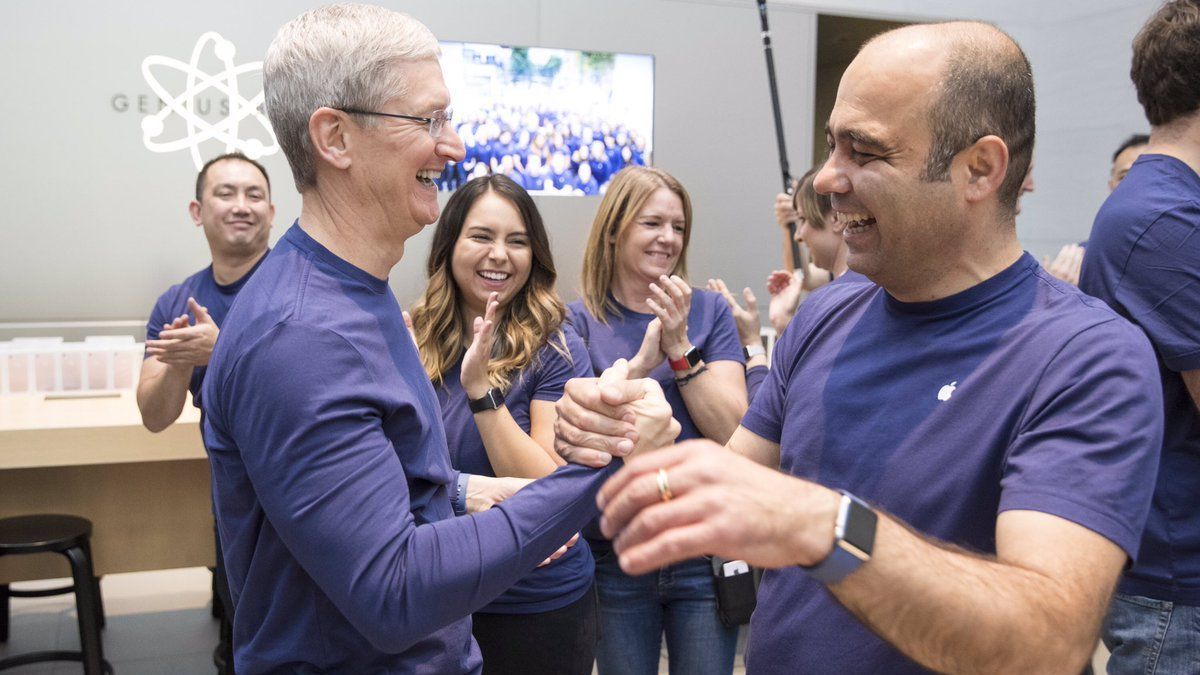 Tripp Mickle on what happened at Apple after Steve Jobs' death RNZ