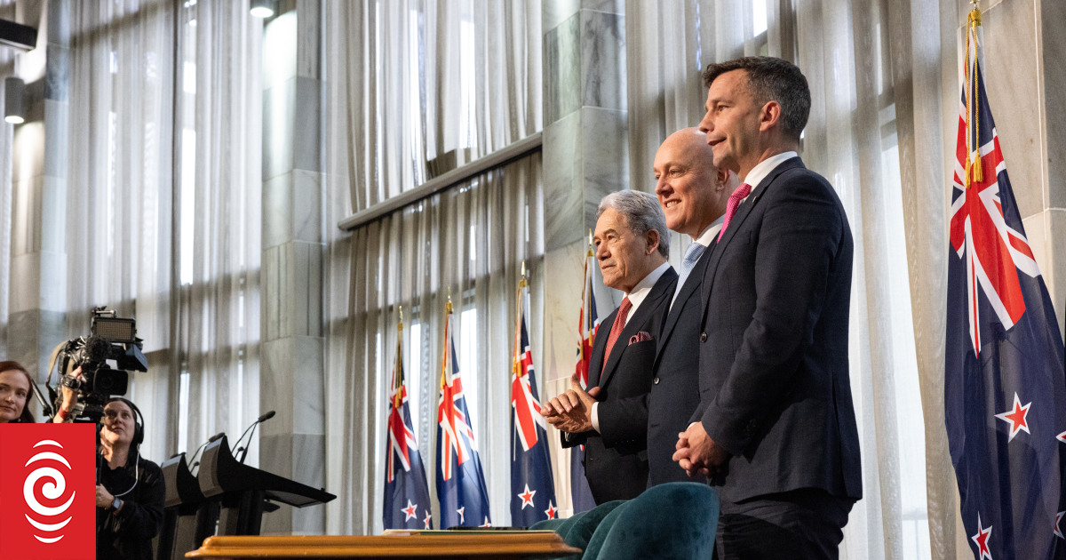 'And so it begins': Inside Parliament during the uneasy transition of government - Vimarsana News