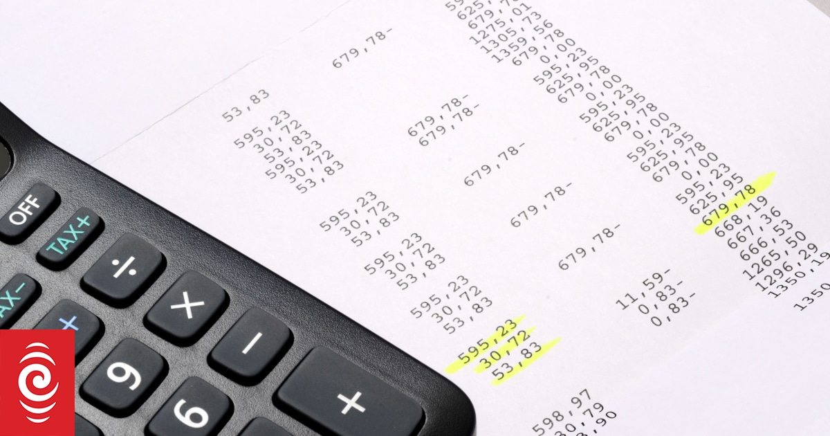 Statutory Holidays What You Should Be Paid RNZ News