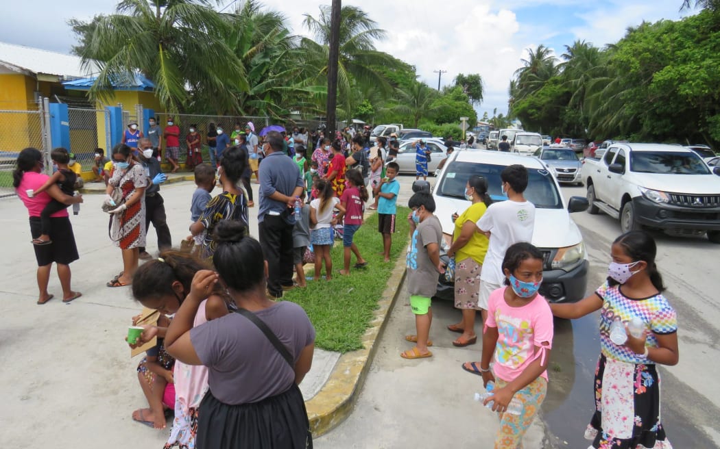 Demand for Covid testing and treatment was high last Thursday in Majuro, the day after the Ministry of Health and Human Services established community-based alternative care sites to manage the Covid outbreak. August 2022.