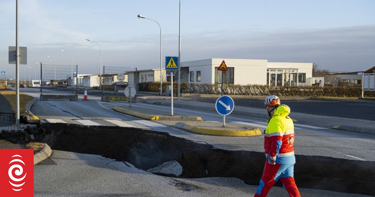 En Islande, cette ville subit 1000 tremblements de terre par jour, mais la véritable menace est encore à venir