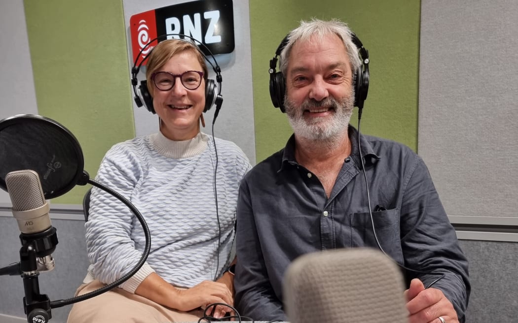 Dr Merja Myllilahti and Dr Greg Treadwell from the AUT's Centre for Journalism, Media and Democracy.