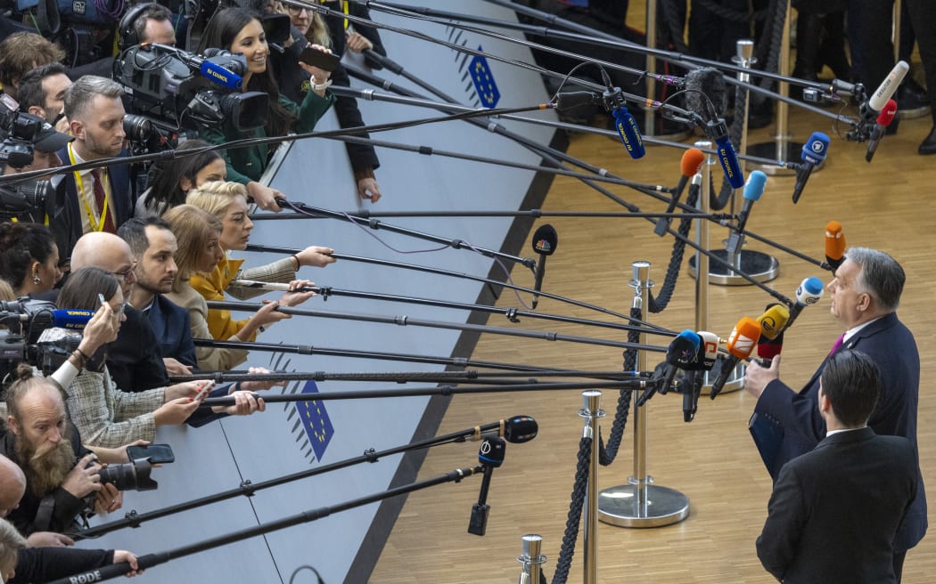 Le Premier ministre hongrois Viktor Orban photographié lors des arrivées avant un sommet du Conseil européen, à Bruxelles, le 14 décembre 2023.