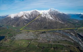 The proposed route for the gondola from Remarkables Park (far right) to the Remarkables ski field (top centre).