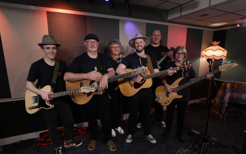 NZ Live The Harmonic Resonators RNZ