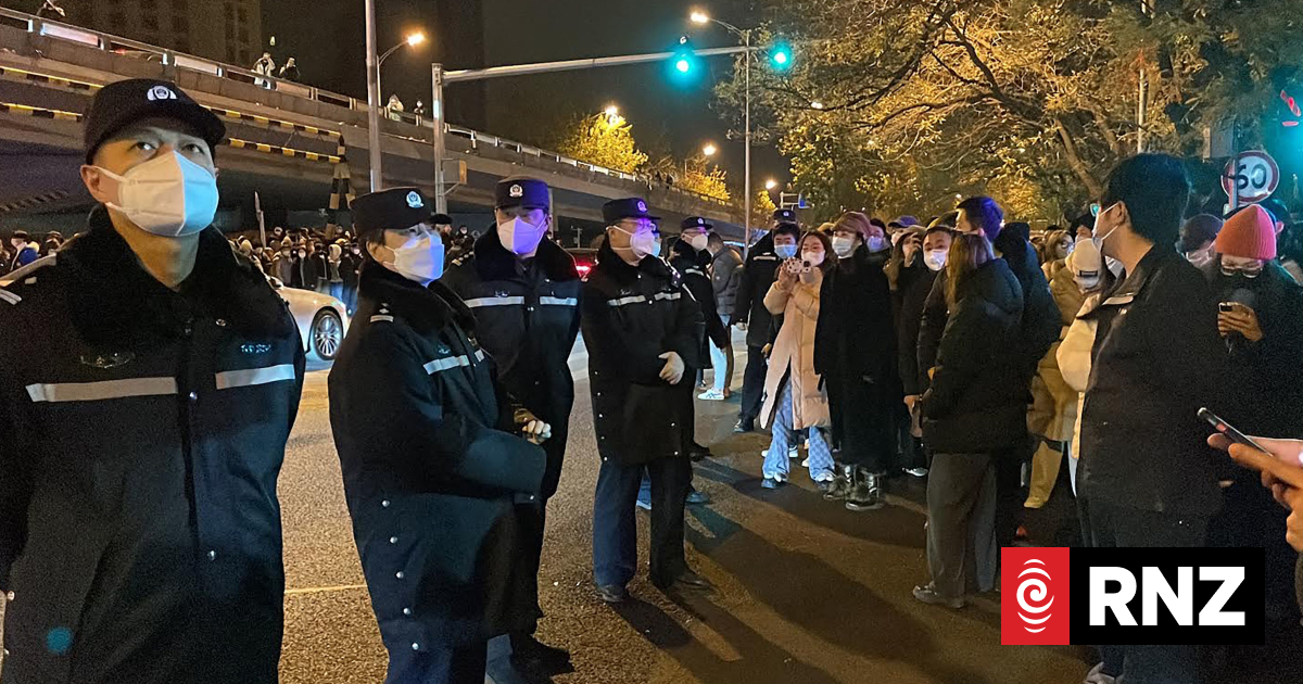 Chinese authorities seek out Covid-19 protesters - Vimarsana News