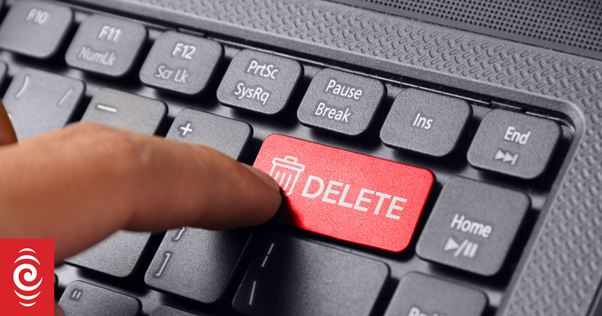 Is history being rewritten online following Chch terror attacks? RNZ