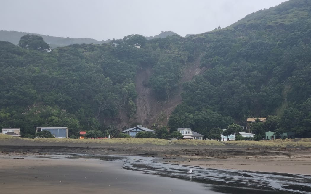 Large slips at South Piha.