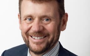Auckland Transport board member Tommy Parker has resigned from the board to take up a role with Auckland Light Rail company.