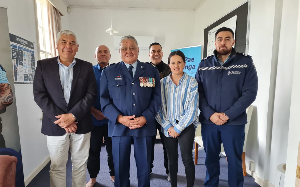 ‘Tienes que ser fuerte dentro de tu propio alcalde’ – Ivy Correspondence marca 50 años en la policía de Nueva Zelanda