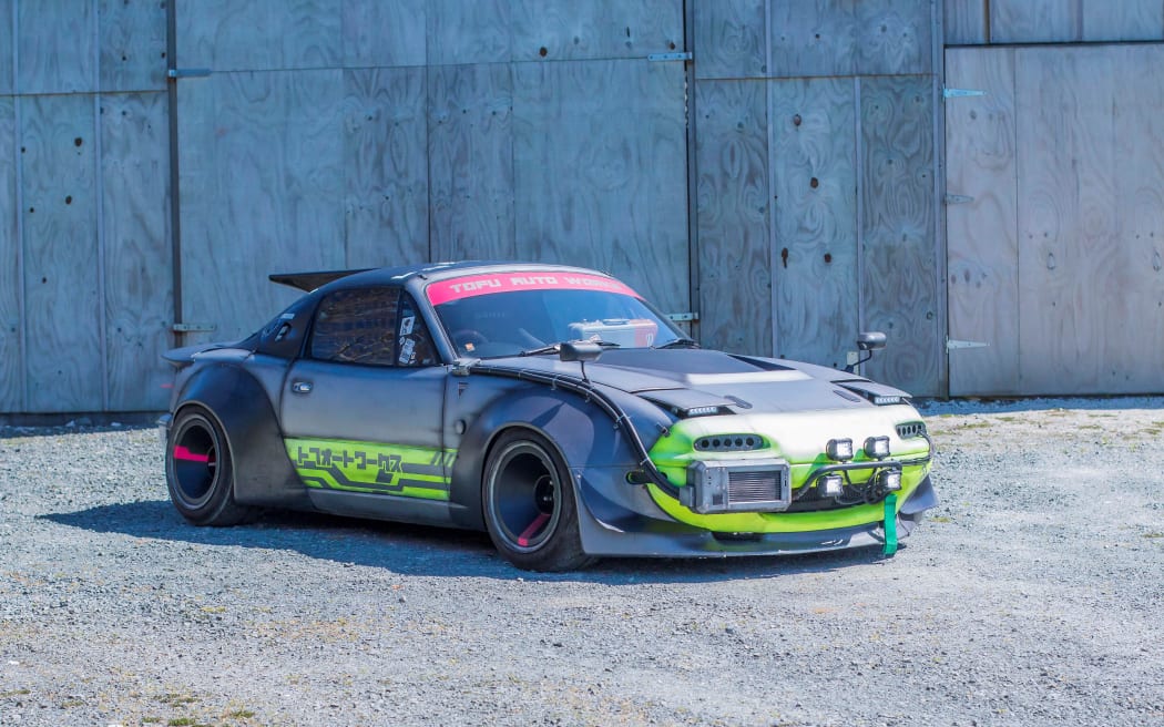 Cyberpunk Mx5 Chimera