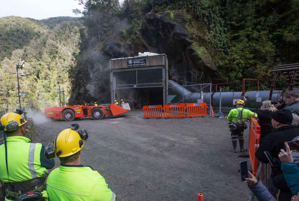 Pike River Mine: Police to restart bore drilling operation as part of inquiry into 29 fatalities