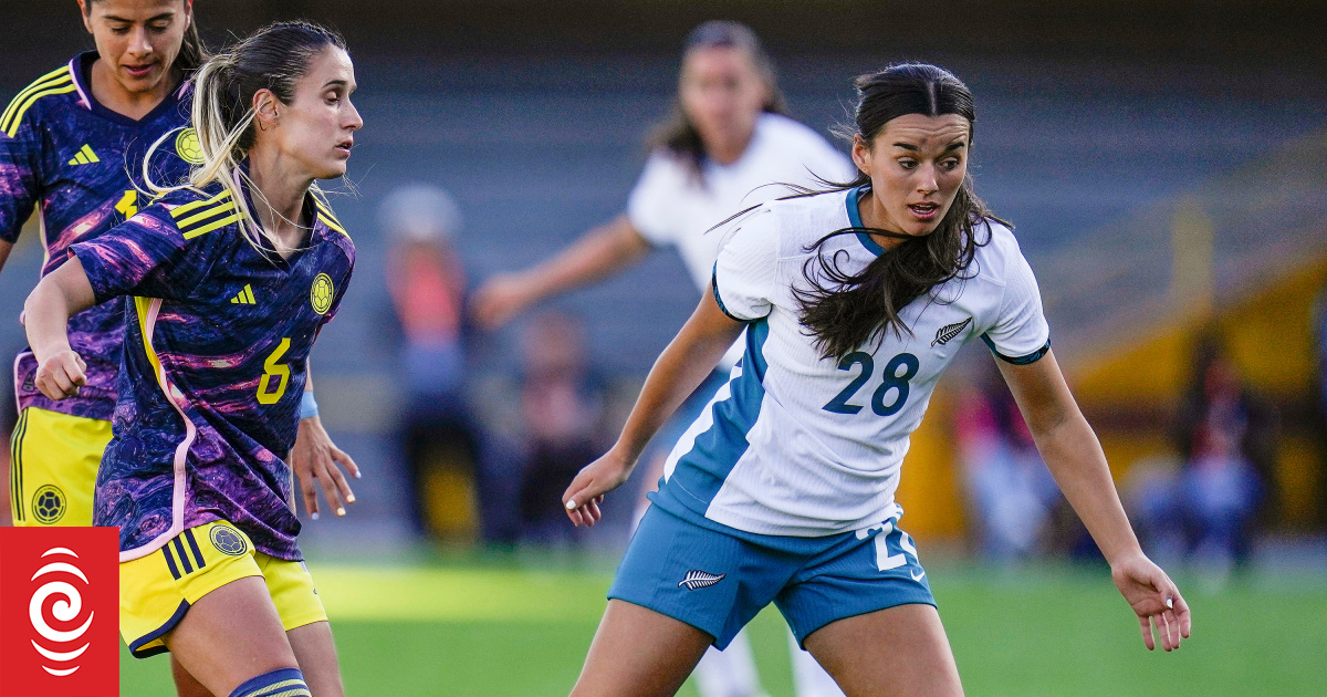 Football Ferns fight out stalemate with Colombia - Vimarsana News