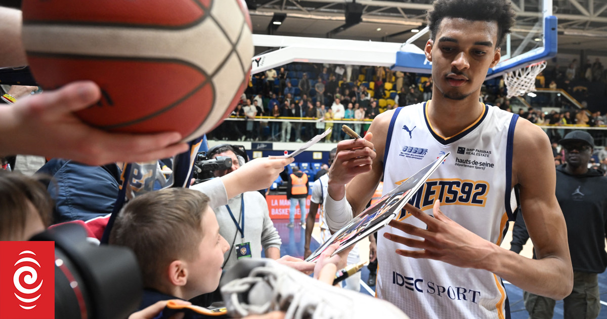 La star française Wimpanyama annonce pour la NBA