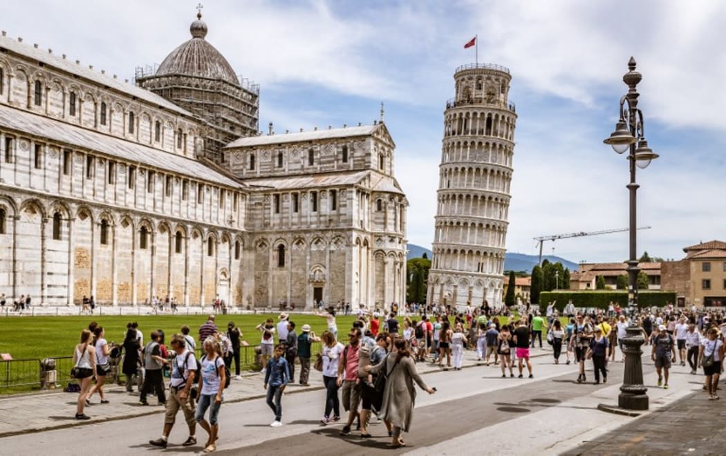 The Leaning Tower of Pisa and Pisa Cathedral.