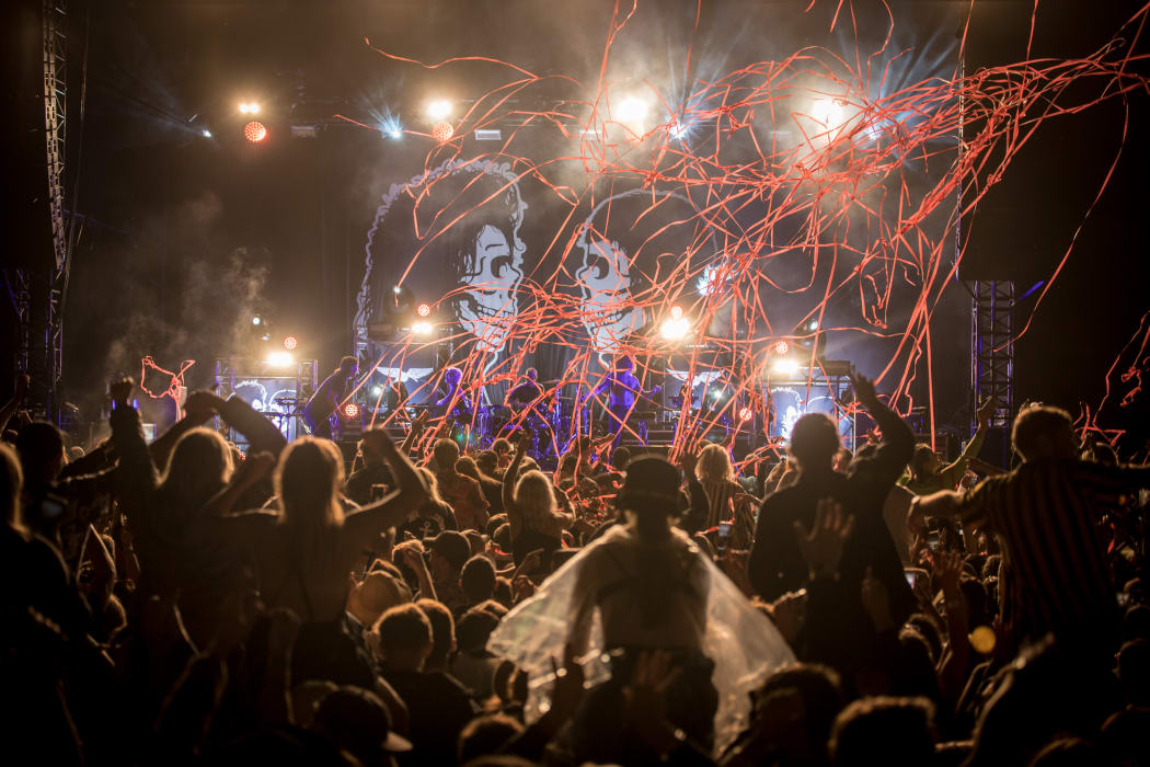 REVIEW Thousands brave rain at Christchurch's Electric Avenue festival