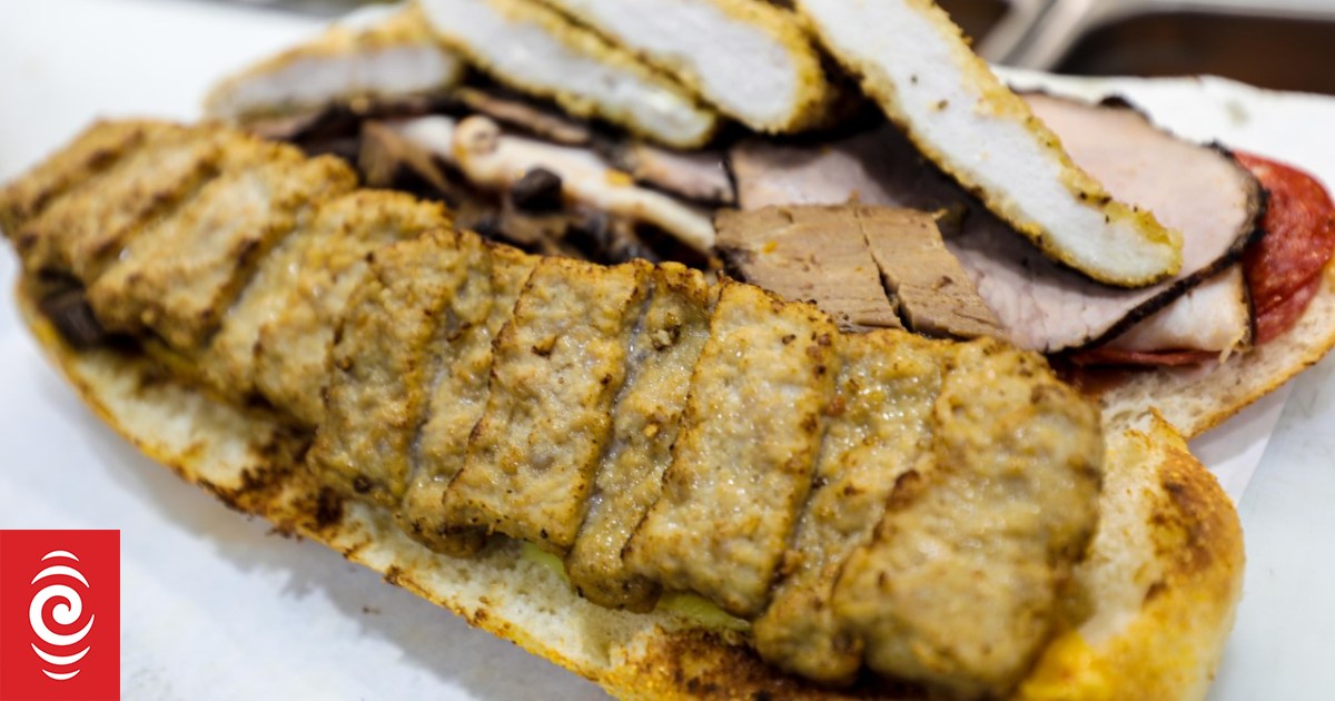 Surviving Subway Man's diet of all meats, all cheeses sandwich RNZ