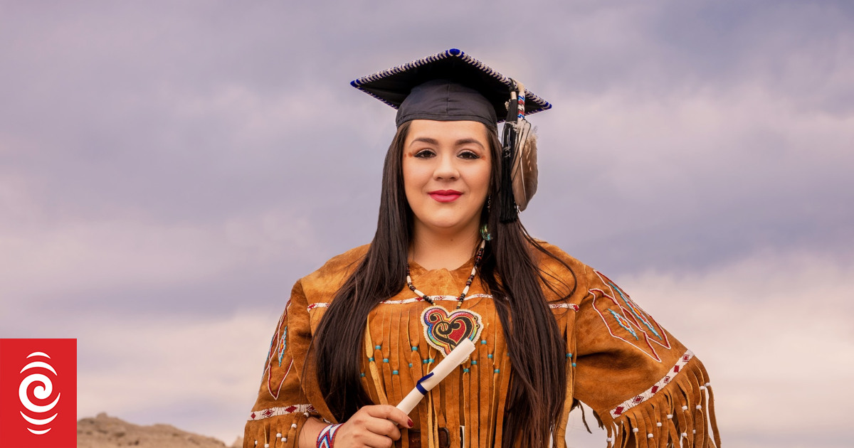 Te reo Māori inspires Native American to save her own indigenous language from extinction - Vimarsana News