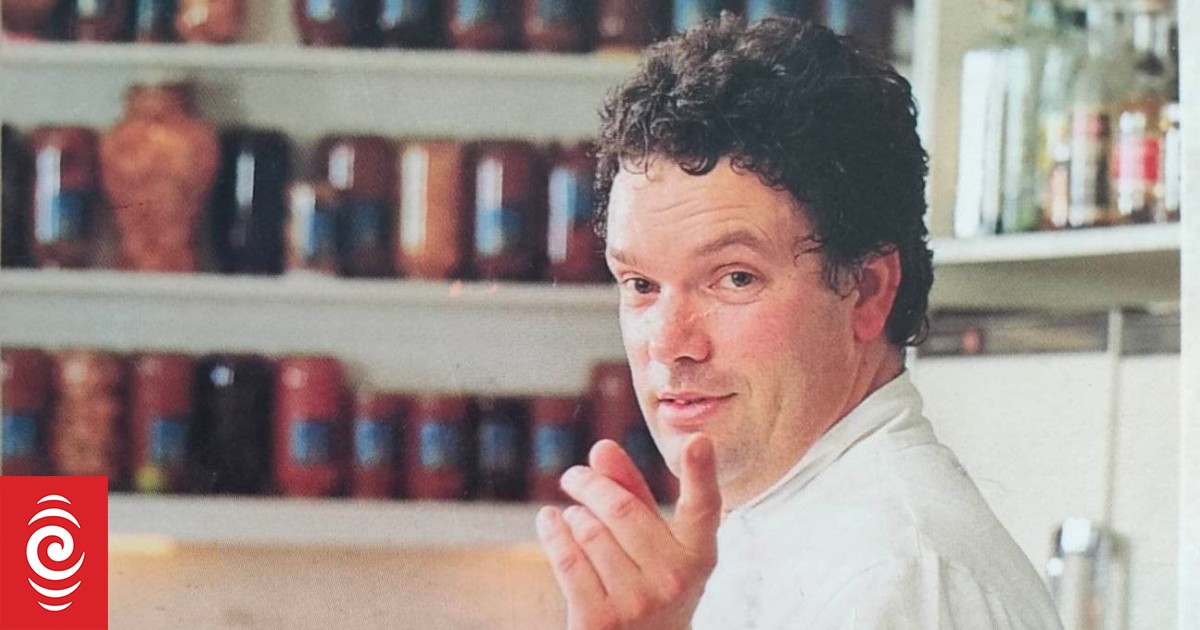 Michael Lee Richards remembered as creative chef 'ahead of his time' | RNZ  News