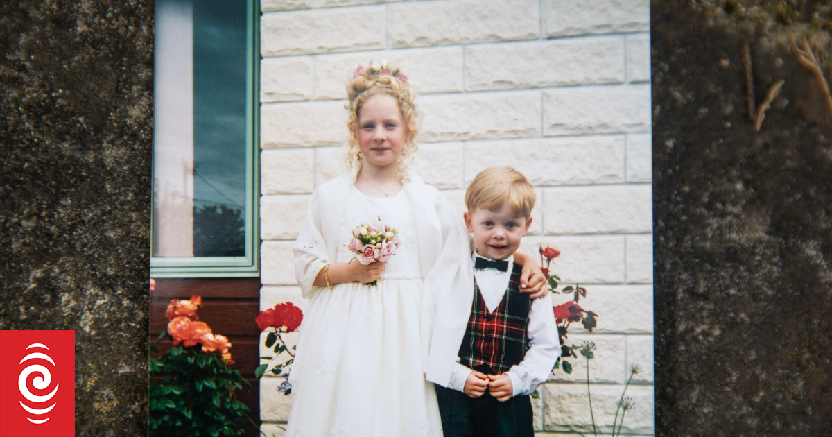 Long Read: What happened when two young Jehovah's Witnesses quit the church - Vimarsana News