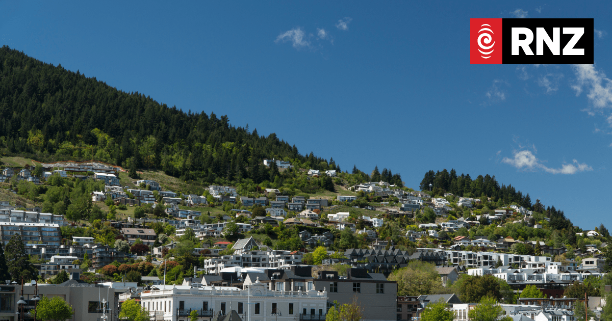 Migrant workers in Queenstown face hardship as they get fewer hours than promised - Vimarsana News