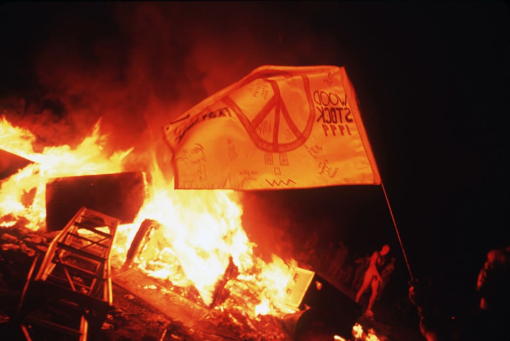 (Original Caption) Woodstock '99 had nothing in common with the 3 days of 'peace and love' of 1969. (Photo by Andrew Lichtenstein/Sygma via Getty Images)