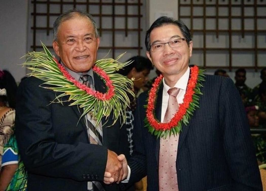 Marshall Islands President David Kabua, left, with Taiwan ambassador to the Pacific nation Jeffrey Hsiao. Kabua has been invited to US President Jo Biden's climate summit this week. Taiwan has not been invited.