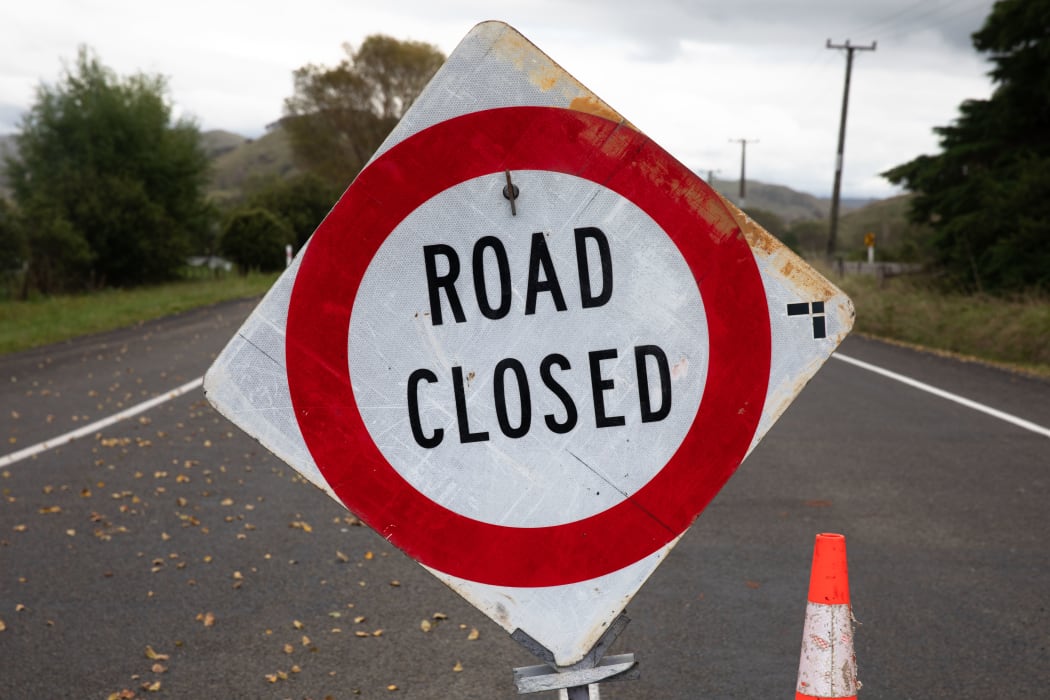 Multi-vehicle crash closes SH1 near Ōtaki
