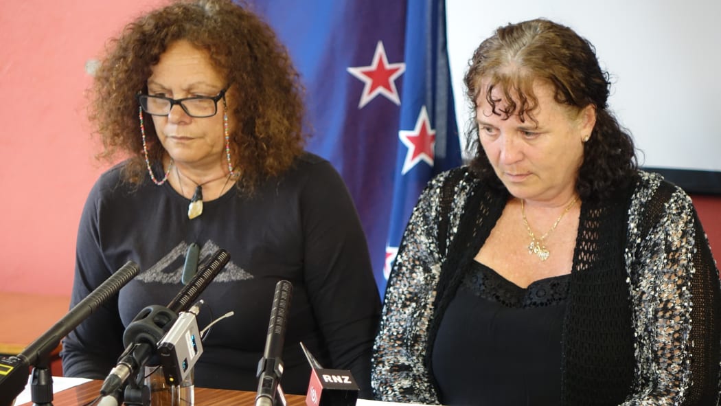 Lois Tolley's aunt, Lorraine Duffin, and mother Cathrine MacDonald, speak to reporters.