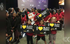 Heroine's welcome for Black Ferns' World Cup win
