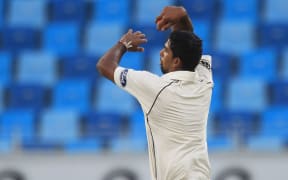 The New Zealand spin bowler Ish Sodhi in action against Pakistan 2014.
