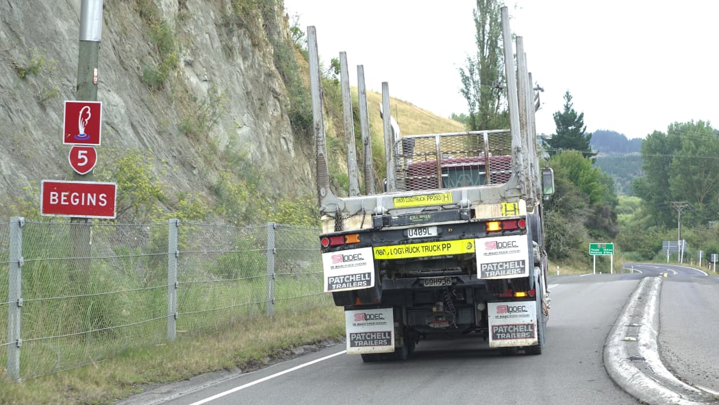 State Highway 5 between Napier and Taupō has been described as an unforgiving and dangerous road.