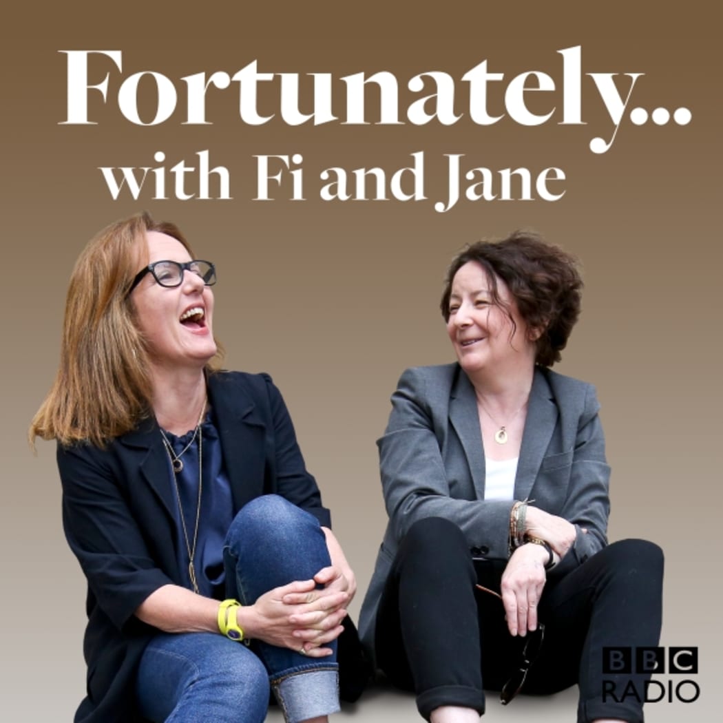 Descolorar Por ley primavera Interviews with lots of laughs: 'Fortunately...with Fi and Jane' | RNZ