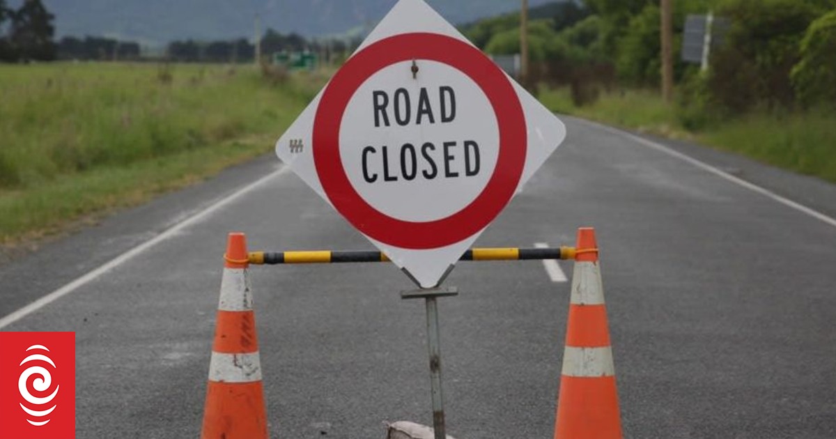 SH2 Napier-Wairoa remains closed after slip - Vimarsana News