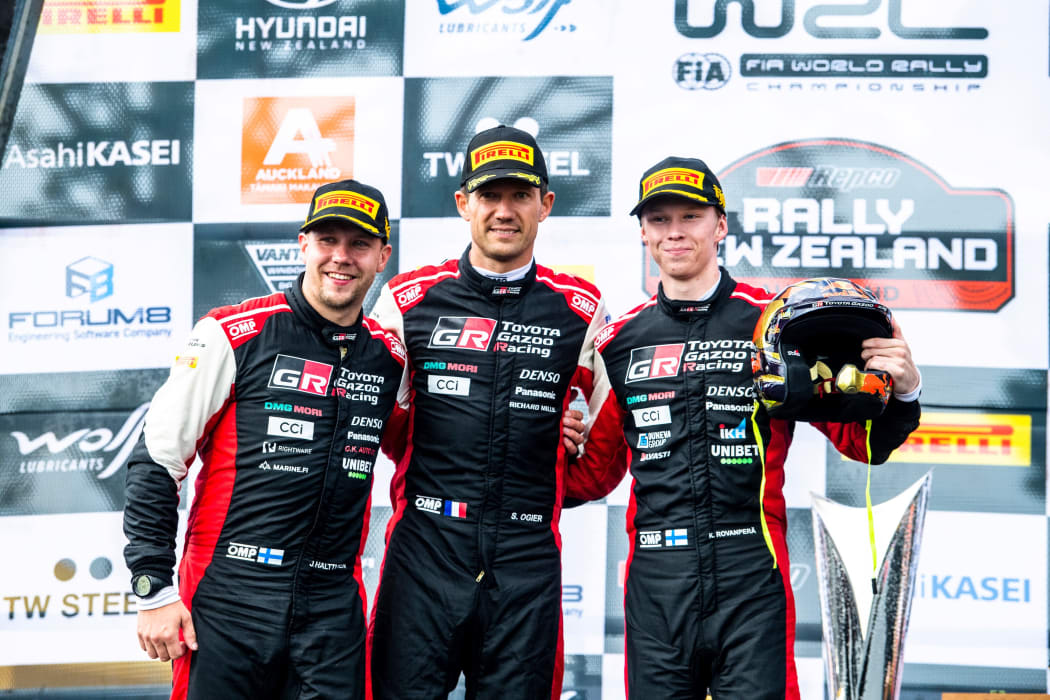 Rovanperä gana su primer título mundial de rally FIA en Auckland