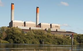 Genesis Energy Huntly Power Station is a thermal power station that can use coal, gas or both simultaneously as fuel.