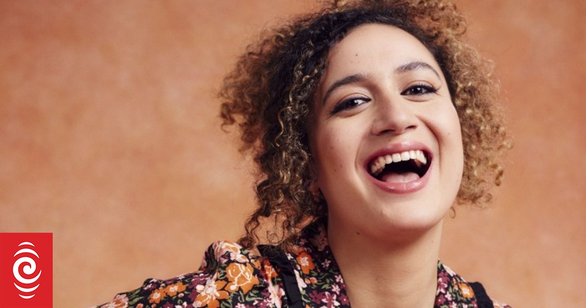 Rose Matafeo ‘No one should go out with a comedian’ RNZ