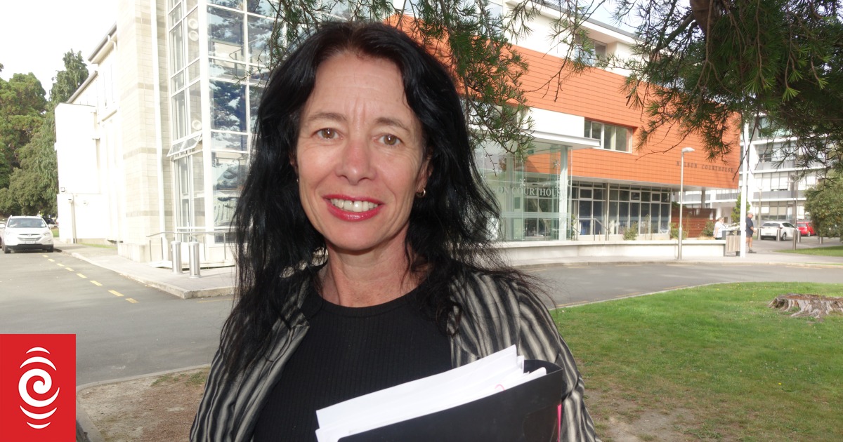 Complaint lodged against anti-vaccination lawyer Sue Grey 18 months ago unresolved