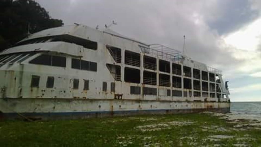 Abandoned vessel on Vatulele