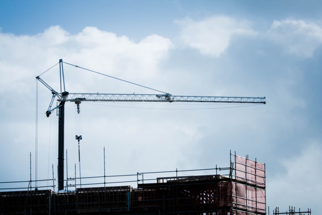 Fletcher Building share trading halt to continue RNZ News